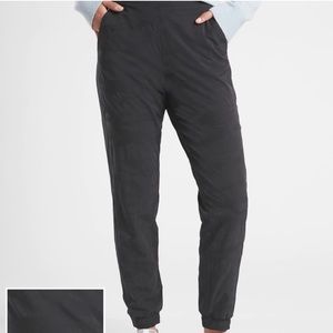 Athleta Brooklyn Camo Textured Lined Jogger